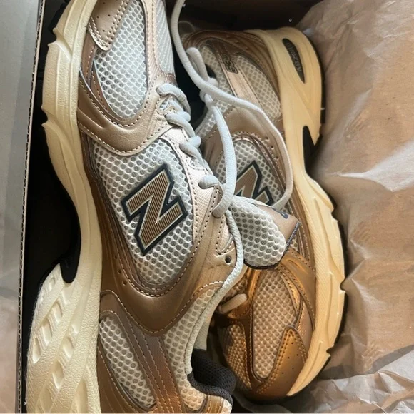 New Balance Athletic shoes- 530 in Turtle Dove-NEW - Picture 2 of 6
